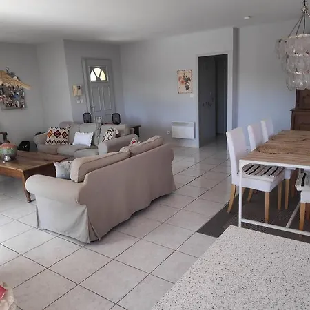 Maison De Avec Clim, Piscine Et Parking 3* Ledignan